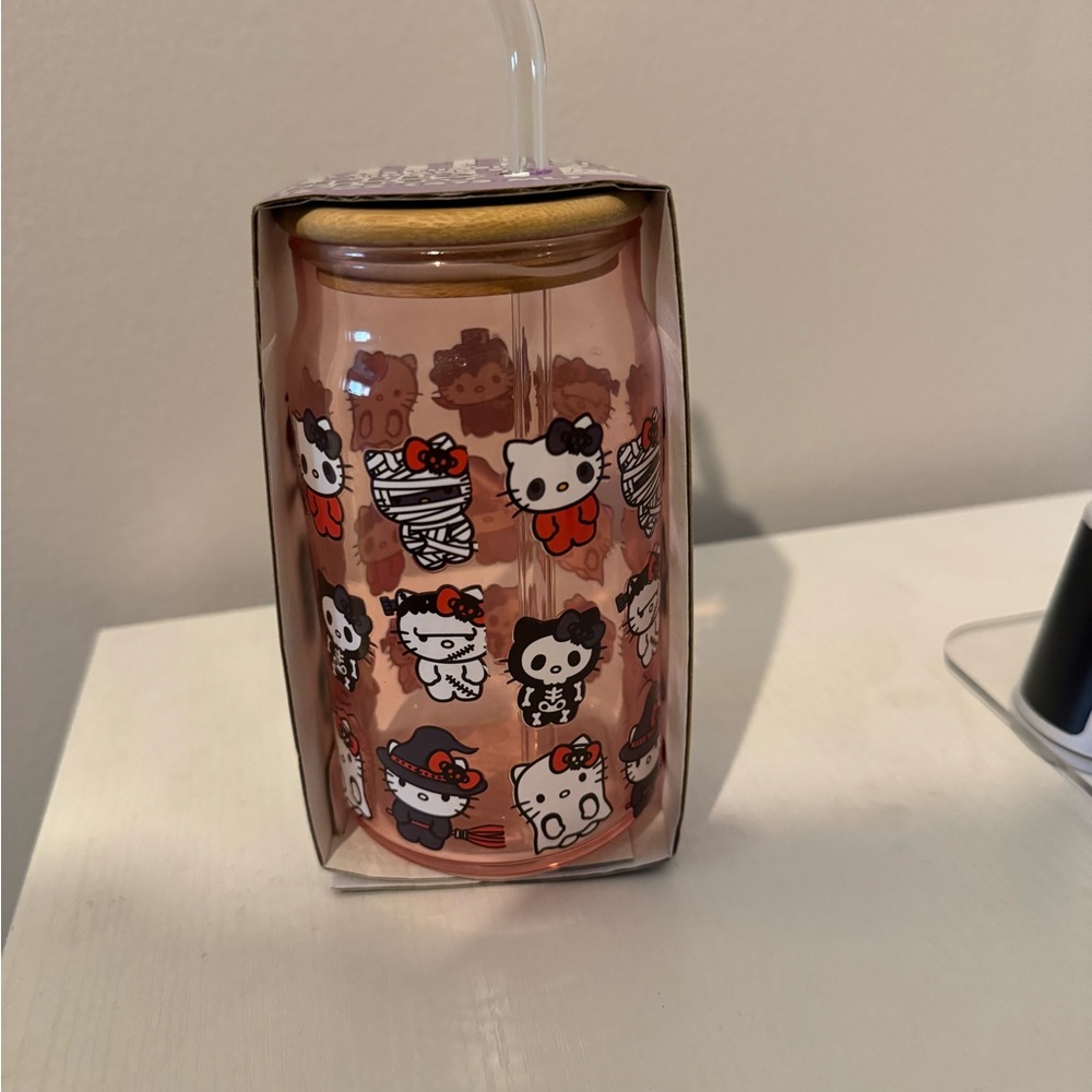 Hello Kitty Halloween glass cup with reusable straw